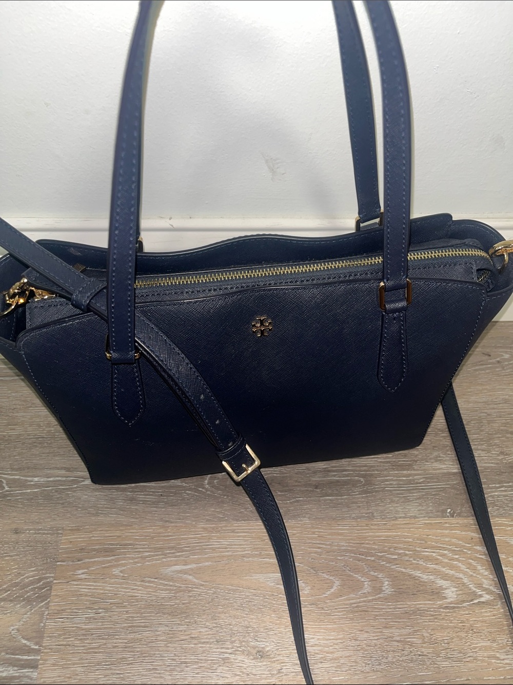 Tory Burch Navy Saffiano Tote with Gold Hardware - Picture 9 of 16